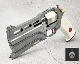 Dollhouse Miniature Navy Colt Handgun Revolver 1:12 Scale Painted Metal Prop