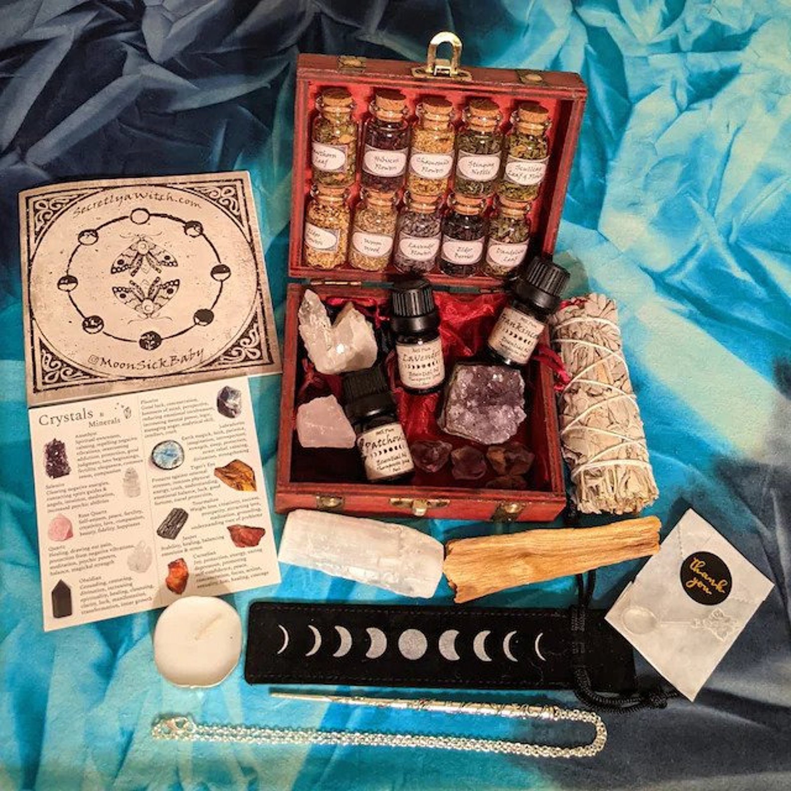 TRAVEL WITCHCRAFT KIT Travel Altar Kit Potion Making Kit Travel ...