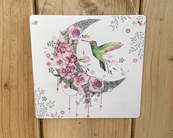 Decorative wooden wall tile with a Motif of the Moon and Hummingbirds