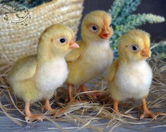 SOLD! Needle felted Chick