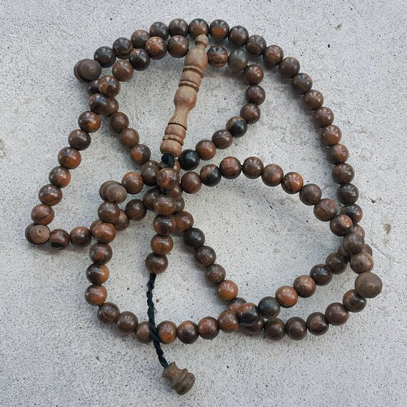 Wooden Dhikr (Zikr) Prayer Beads (Tasbeeh) - Premium Quality, Imported from  Indonesia (made out of Galih Asem wood) 8mm