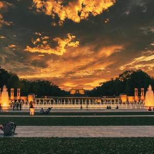 World War II Memorial - Lincoln Memorial - Framed Print - Gallery Canvas - Art Print