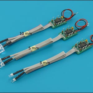 RC LED strobe light kit 2 LEDs microcontroller HK9945