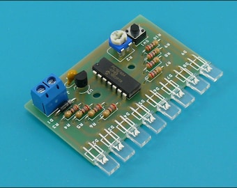 Knight Rider LED Chaser 8-kanalig ljussekvenserare 16 program 2x5x7mm lysdioder HK9910