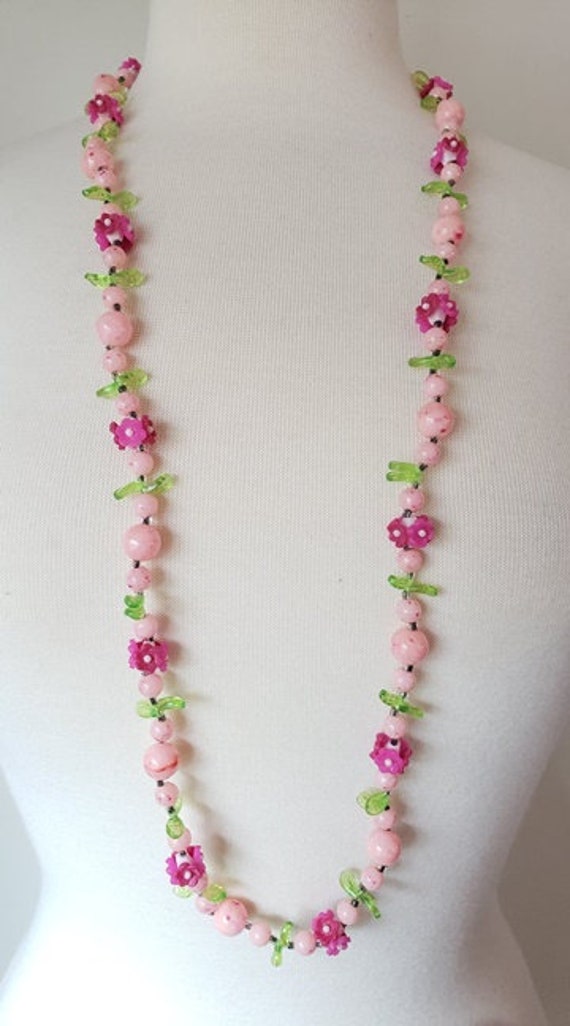 Vintage Long Pink Flower Necklace