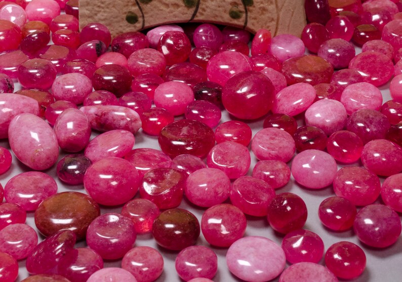 Wholesale Natural Small Red Jade Quartz Polished Gemstones Smooth Round Jewelry Making Loose Beads Pendant Necklace Ruby Bracelet Earrings