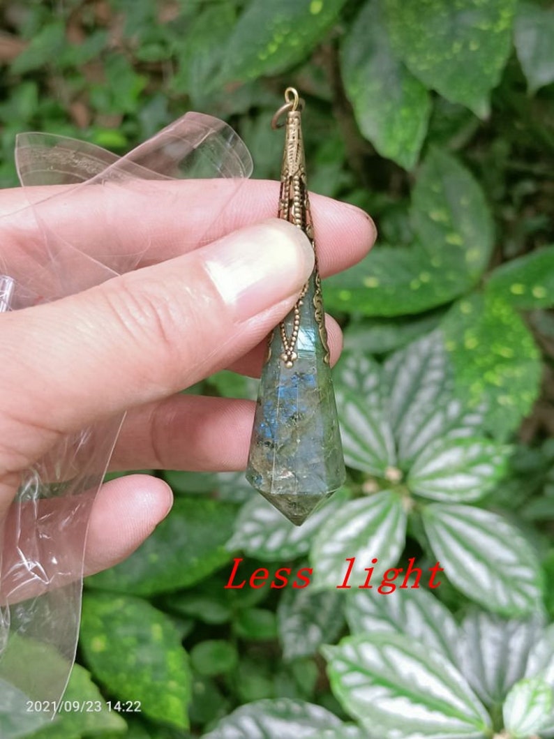 AAAAA Labradorite Quartz Pendulum/Dowsing Tool for Chakra/Reiki/Balancing/Meditation/Crystal Pendulum/Divination Tool/Pray to God/read photo image 8