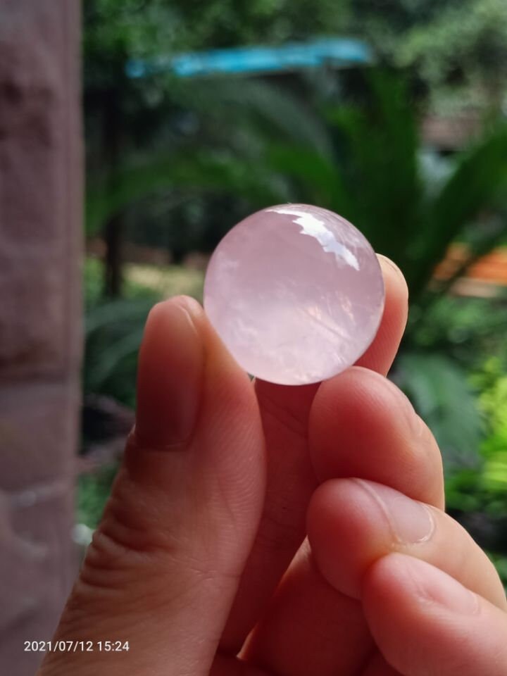 Natural Rose Quartz Crystal Sphere – 30mm Gemstone Ball For Reiki Healing & Meditation