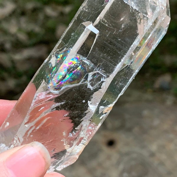 Pakistani natural ultra-high transparency crystal/Nearly 100% pure/powerful crystal healing energy/spiritual meditation/Rainbow crystal 94mm
