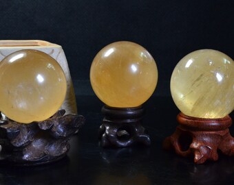 Natural Yellow Calcite Spheres,Honey Calacite Crystal Balls,Housewarming Gift,Home Decor,Mineral Collecting 30-50mm,Yellow Optical Calcite