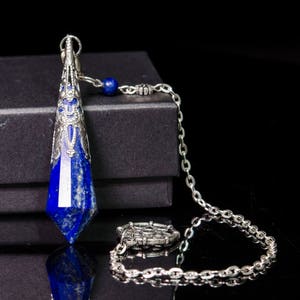 AAAAA Lapis Lazuli Quartz Pendulum/Dowsing Tool for Chakra/Reiki/Balancing/Meditation/Crystal Pendulum/Divination Tool/Gift for Mom