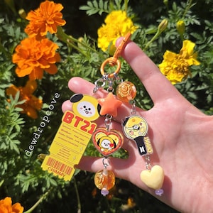Bts21 bag pendant/keychain version 2 (Chimmy)