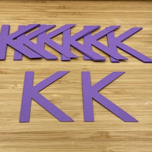 Lettre K découpées, 25 pièces, Lettres découpées à l'emporte-pièce, Lettres découpées, Décoration de fête alphabet, Lettres du tableau d'affichage, Fabrication de cartes