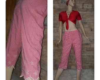 Red White Gingham Calf length pants 50s fashion