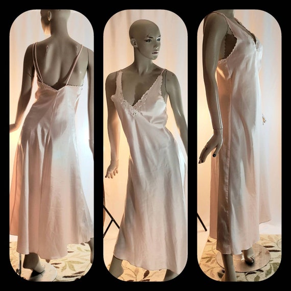 Vanity Fair Nightgown Full Length - image 1