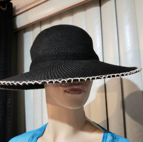 Black Wide Brimmed Fedora Hat - image 1