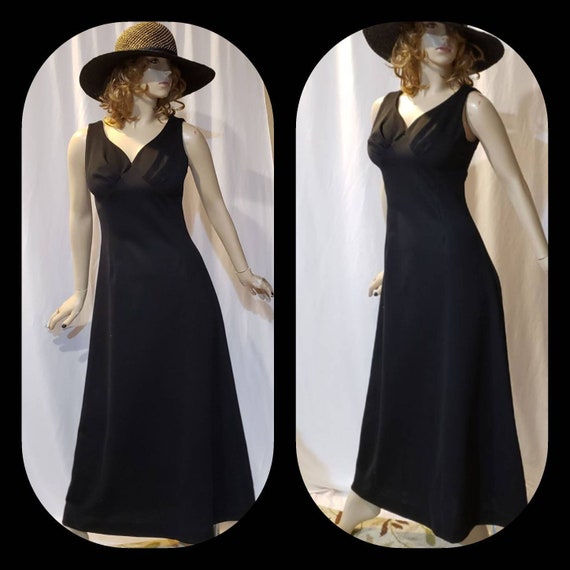 Maxi Black Retro Dress