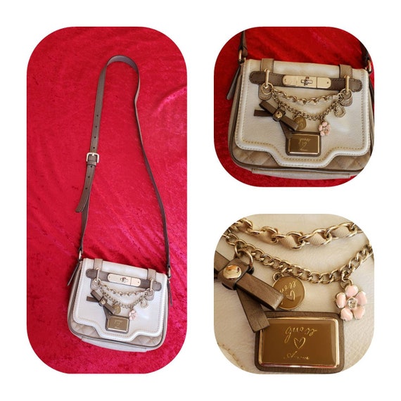 Guess Shoulder Bag