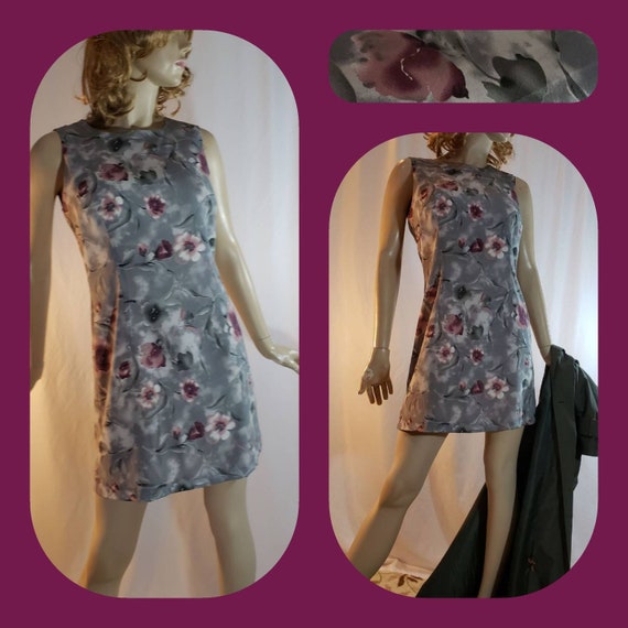 Grey & burgundy flower print mini summer dress