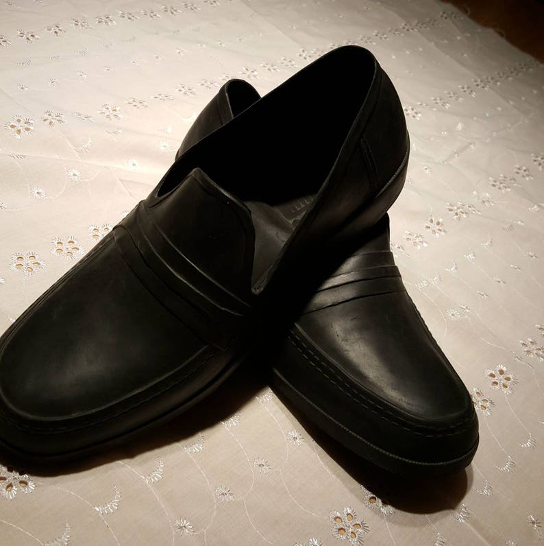 waterproof rubber overshoes