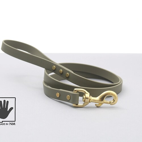 Olive Solid Leash