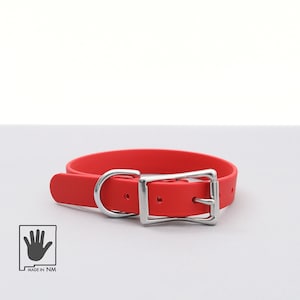 Collar impermeable rojo para perro con hebilla de cinturón / Collar antiolor / Collar duradero de biotano hecho a mano / Collar personalizable