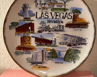 Vintage Souvenir Plate - LAS VEGAS!