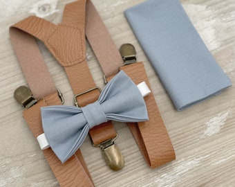 Dusty Blue Bow Tie & Suspenders – All Sizes for Boys and Men, Light Brown Leather Braces, Pocket Square, Ring Bearer, Boho Rustic Wedding