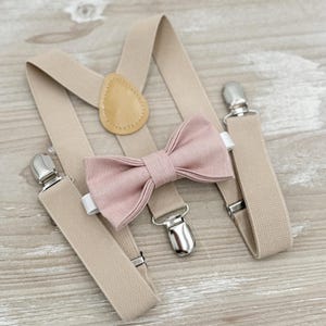 Vintage Rosen Fliege & Hosenträger, Champagner Hellbraune Hosenträger, Leinen Cameo Fliege, Ringträger Outfit, Boho Rustikale Hochzeit