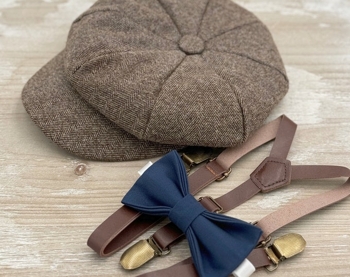 Tweed Newsboy Cap, Skinny Leather Suspenders, Navy Bow Tie, Marine Bow, Ring Bearer Outfit, Cake Smash Outfit, Wedding Set