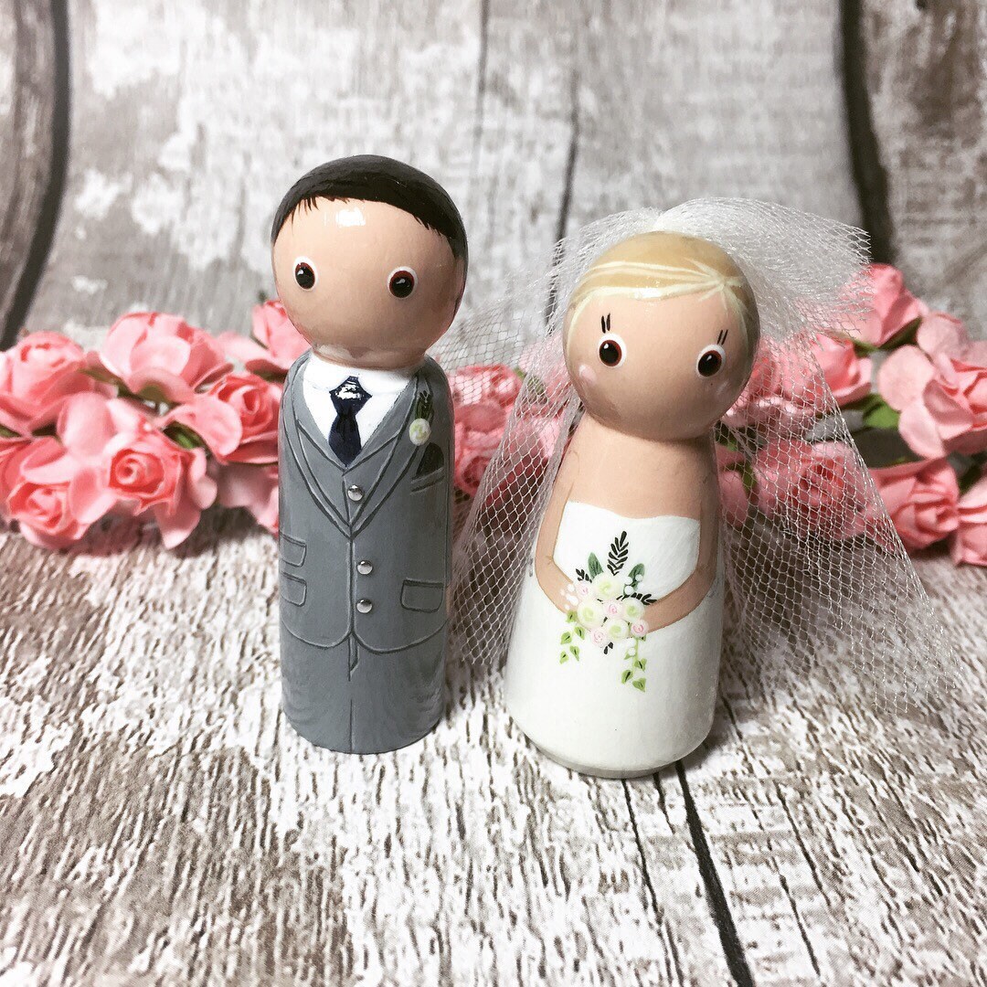 Wedding peg dolls. Bride and Groom Peg Doll Wedding Cake | Etsy