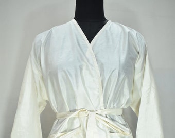 Silk kimono robe boheme, White plus size dressing gown women, Honeymoon lounge wear, Luxury gift for mother, Wife girlfriend mom sister