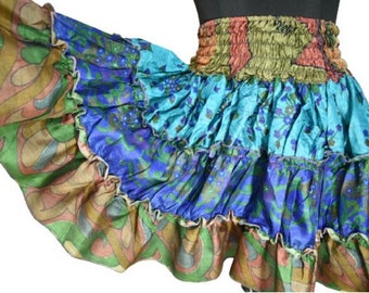 jupe colorée Flowy Boho Hippie Mini Jupe, Jupe courte à plusieurs niveaux en soie, tenue boho Spell Style,