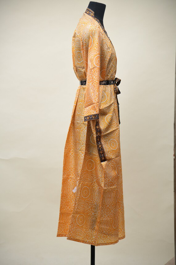 Vintage Silk KIMONO orange and black floral Coat … - image 2
