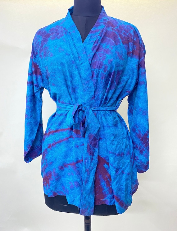 Ocean Breeze Elegance: Women's Tie-Dye Beach Kimo… - image 1