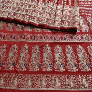 Vintage Satin Saree 100% Pure Silk Banarasi Sari Red Hand Woven Heavy Brocade Weave 5 Yard Indian Craft Fabric. image 9