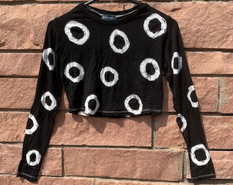 Phish donut long sleeve crop top