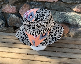 Tela Bucket Hat