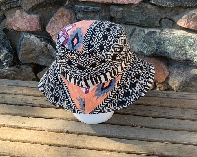 Tela Bucket Hat