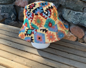 Tela Bucket Hat