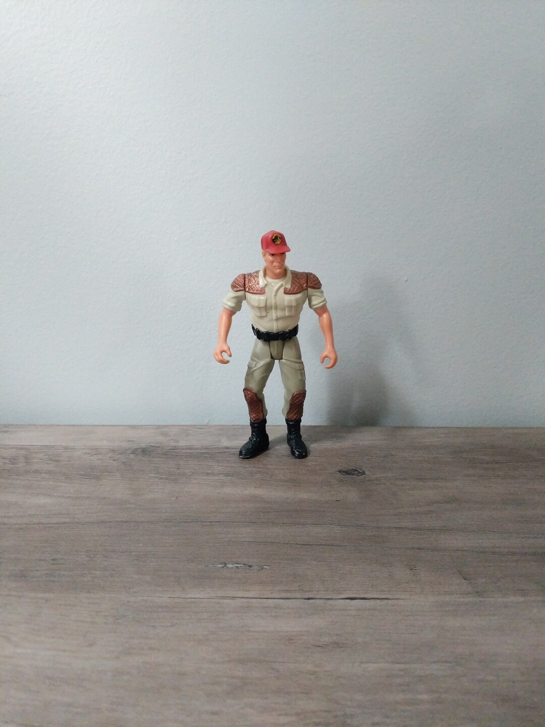 特撮 JURASSIC PARK DINO TRACKER JAWS JACKSON 1993 Jurassic Park Dino Trackers Jaws Jackson Figure