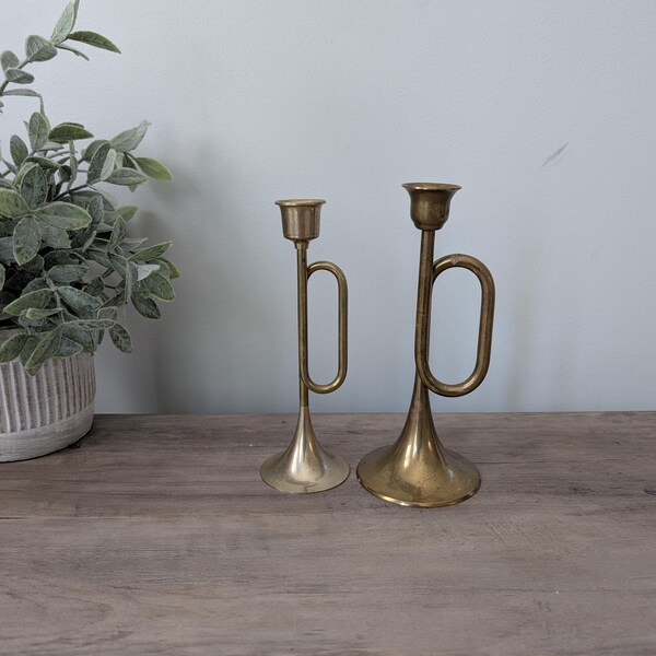 French Horn Candleholders - Vintage Brass MCM Table Decor - Set of 2 Gold Candle Holders