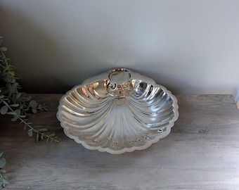 Vintage Silverplate Shell Bowl: Art Deco Serveware Dish by English Silver Mfg USA