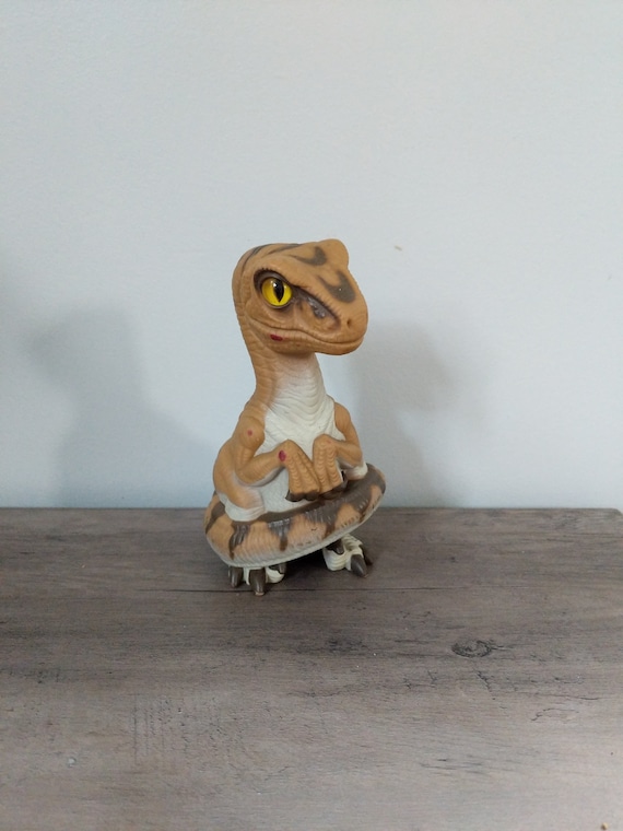 jurassic park velociraptor toy