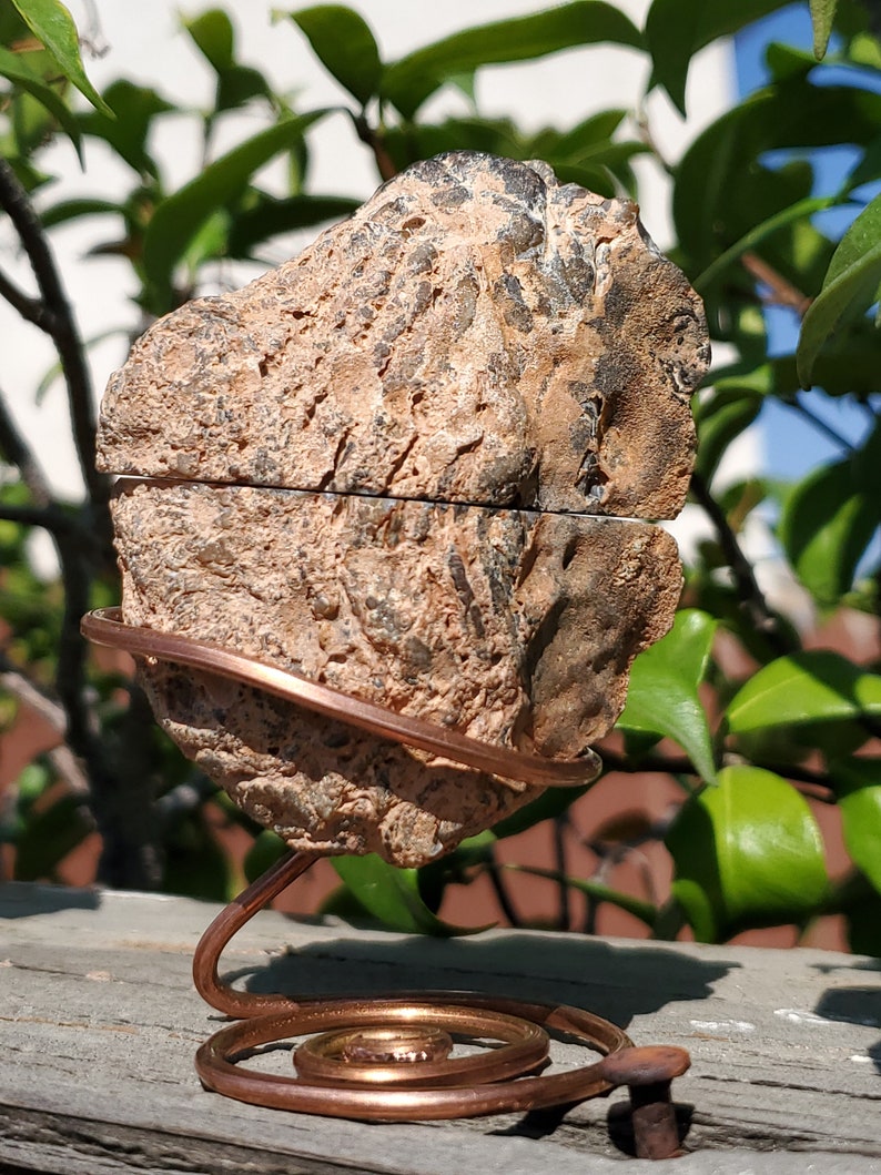 Geode KeepsakeRing Box on Custom Copper Freeform Stand