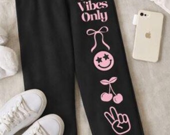Pantalones deportivos Good Vibes Only: pantalones de estar por casa con gráficos rosas de moda / joggers cómodos y estéticos / Comodidad para el día a día