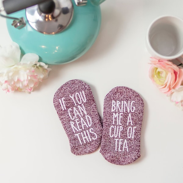 Tea Socks. If You Can Read This socks. Christmas Gift for Grandma. Gift for Mom. Mum.  Best Friend Present.  Gift Tea Lovers.  Tea Gift.