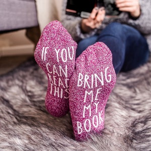 Book Socks. If You Can Read This socks. Personalized Gift.  Birthday Gift Ideas. Book Club Gift. Gift for Book Lovers. Message Socks.
