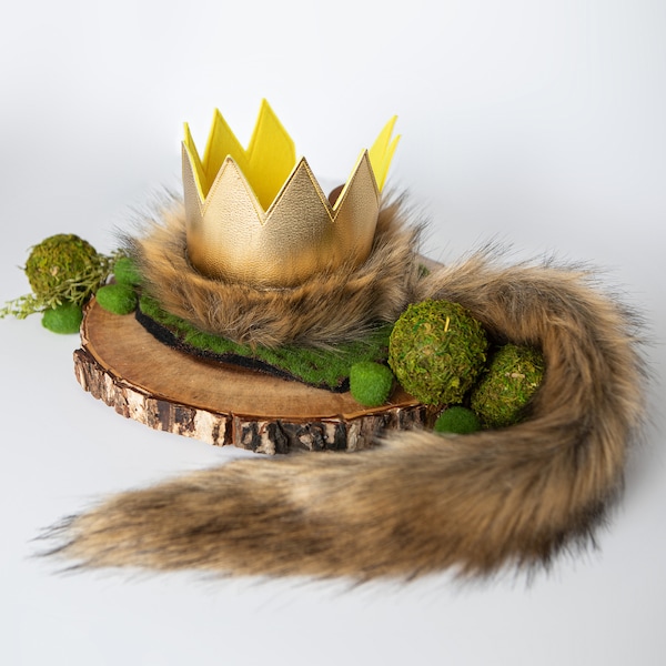 Wild One Gold Crown and Tail with Faux Fur . Costume for 1st Birthday Wild One Theme Party . Dress up and Make Believe Set . First B day