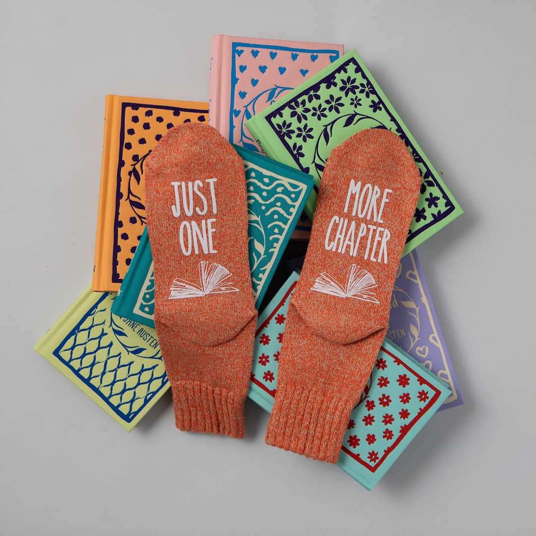 Just One More Chapter Socks, Funny Book Lover Gift - Etsy